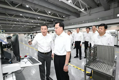 袁家军在调研经济运行情况时强调突出效益导向 精准服务企业更好实现经济质的有效提升和量的合理增长